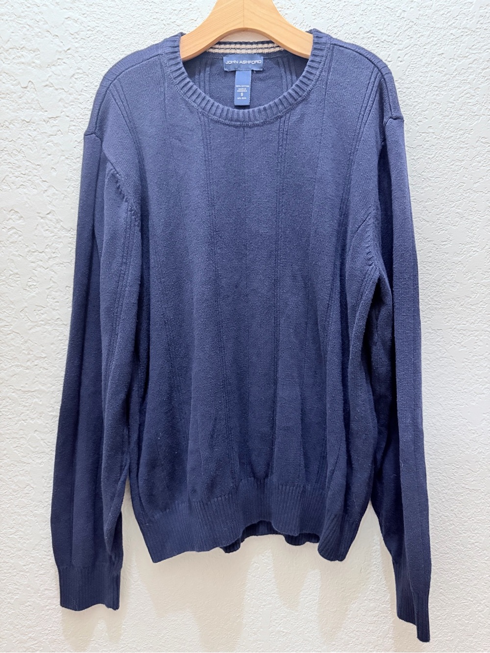 John Ashford Men’s S Navy Blue Vertical Cable Knit Crewneck Sweater Cozy
